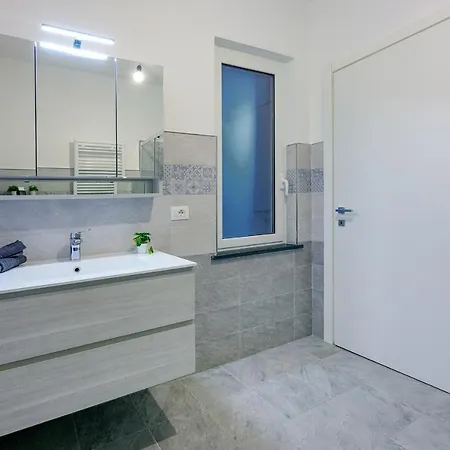Ca Du Portiu - Villa Immersa Nel Verde Apartman