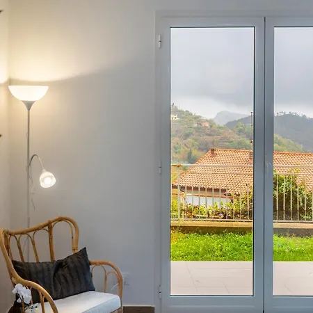 Ca Du Portiu - Villa Immersa Nel Verde * Tovo San Giacomo